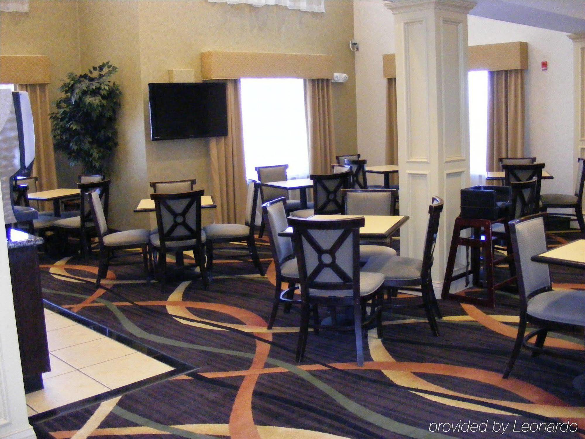 Holiday Inn Express Hotel & Suites Muskogee By Ihg Exterior foto
